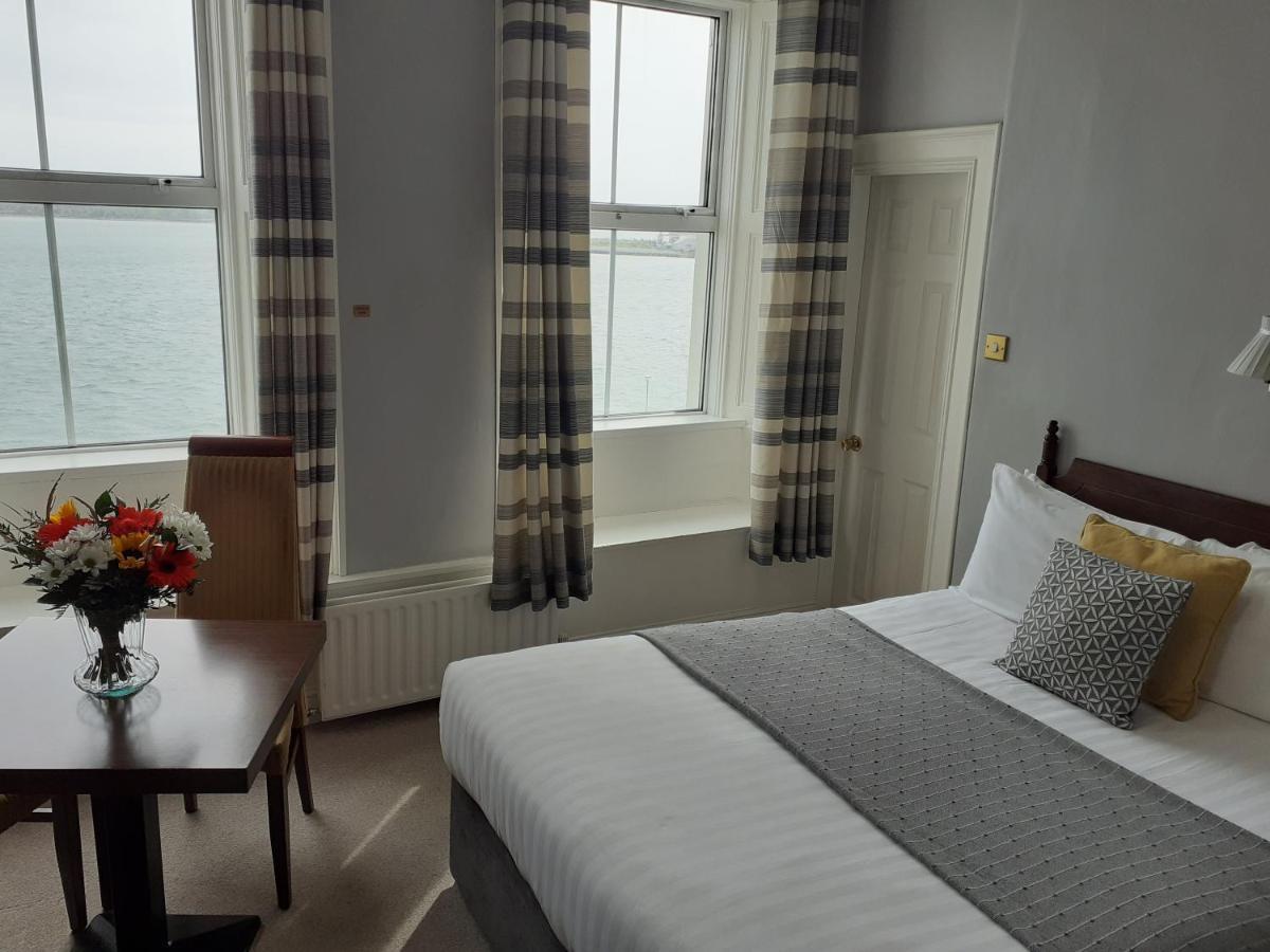 Commodore Hotel Cobh Exteriér fotografie
